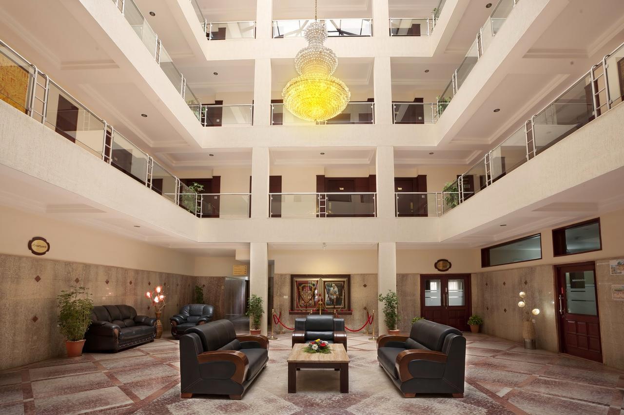 Mayur Aaditya Resort Dharwad Exterior photo