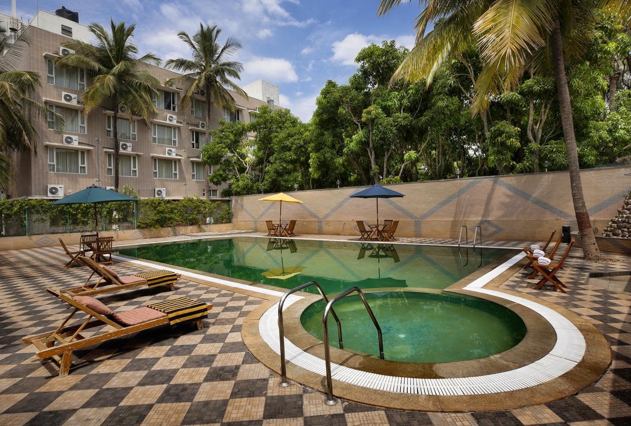 Mayur Aaditya Resort Dharwad Exterior photo